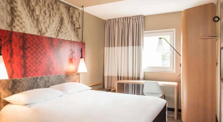 Ibis Paris Canal Saint-Martin — photo 2