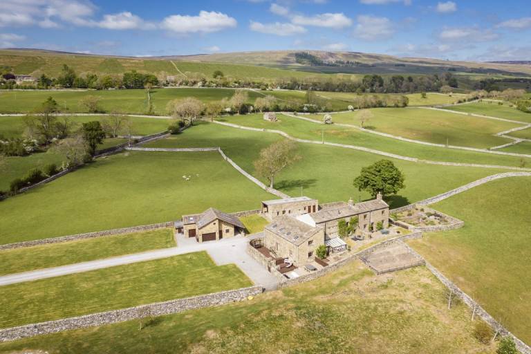 House Askrigg