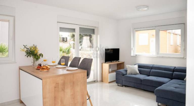 Rental apartment with terrace | Dogs allowed — photo 2