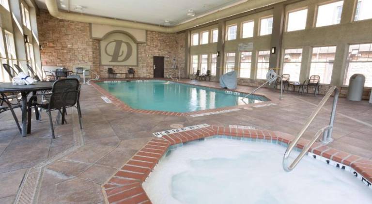 Drury Inn & Suites San Antonio North Stone Oak — photo 3