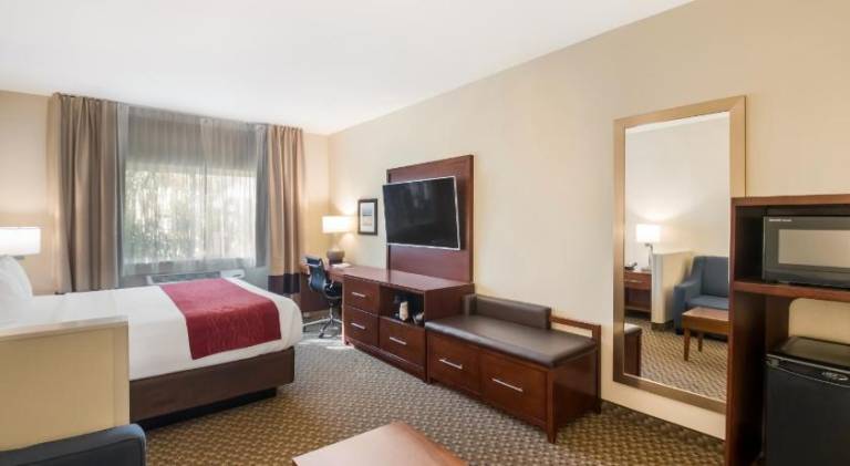 Comfort Inn Fort Morgan — photo 2