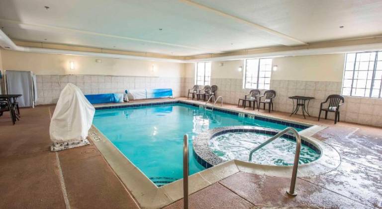 Comfort Suites Castle Rock - Denver South — photo 3