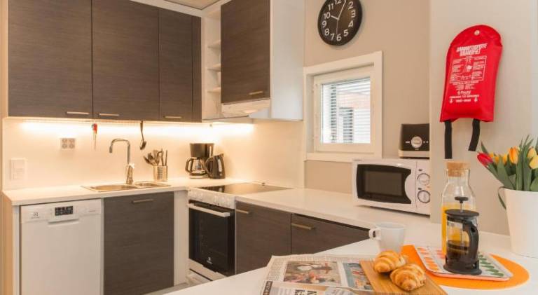 Serviced apartment for 127 persons — photo 4