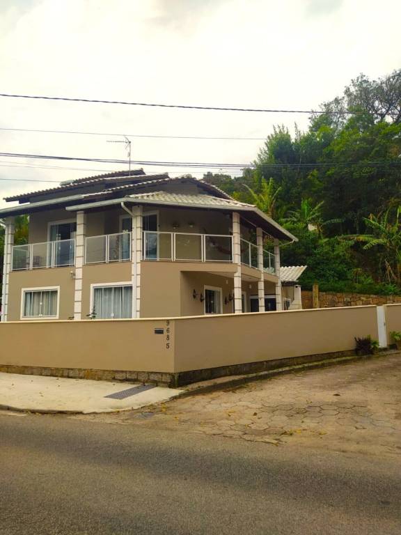 Casa  Ribeirão da Ilha