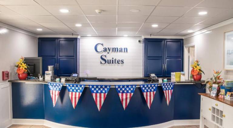 Cayman Suites Hotel — photo 4
