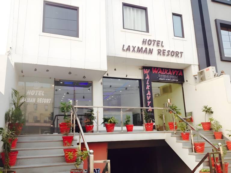 Hotel Laxman Resort in Agra