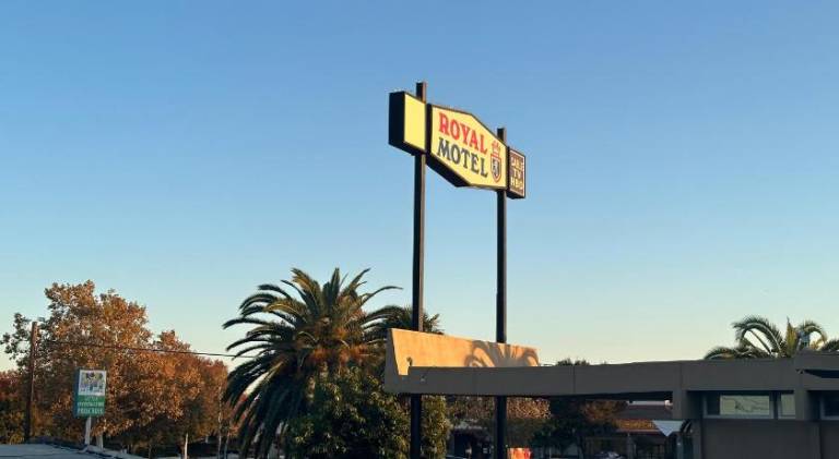 ROYAL MOTEL TRACY in Tracy, CA