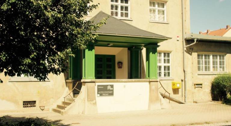 Apartment with barbecue, terrace & garden in Leipzig
