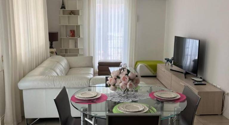 Rental apartment with 3 rooms for 5 persons in Mestre