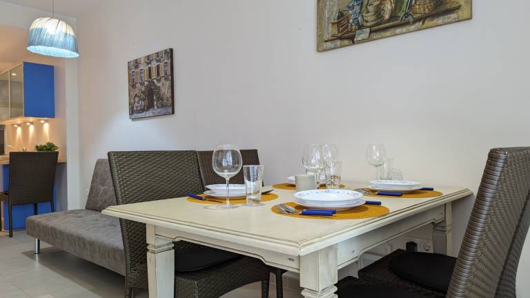CALA ALTA beach two-bedroom apartment — photo 4