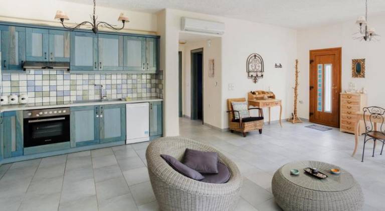 Rental apartment with pool — photo 3