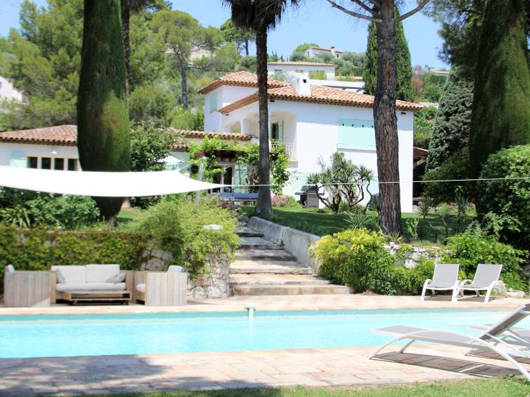 Villa with patio & private pool — photo 3