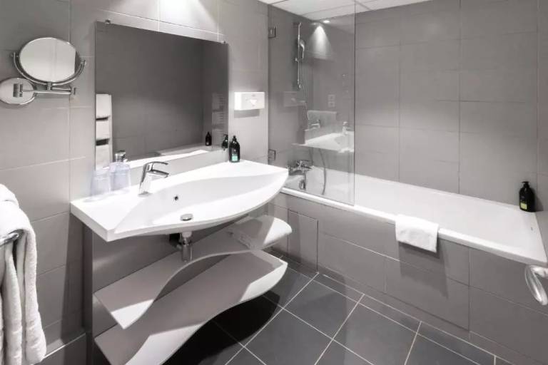 Aparthotel Adagio Nice Promenade des Anglais - 2 Rooms 4 People — photo 4