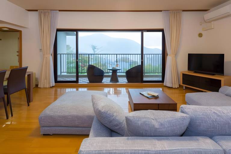 Serviced apartment with garden & terrace | Pet-friendly in Hakone