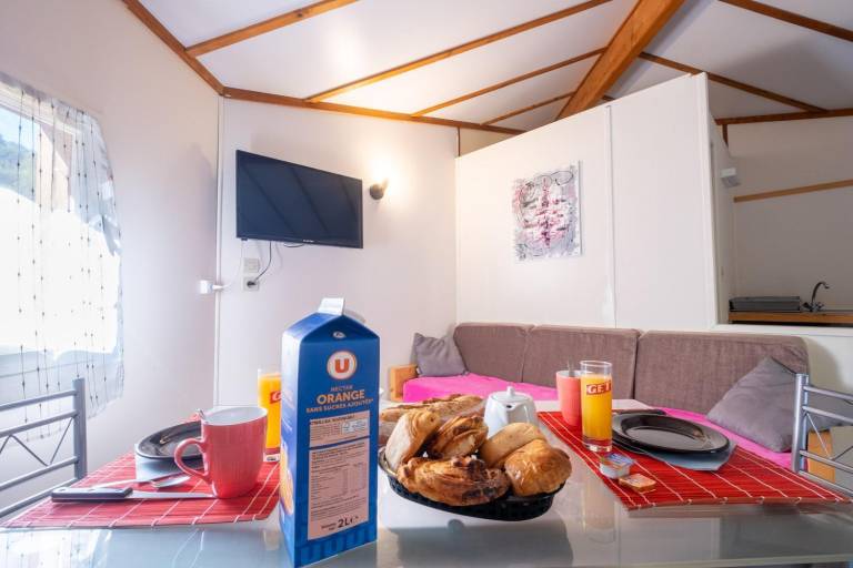 Chalet 2/4 personnes - Village de Vacances Domaine Saint-Jean — photo 3