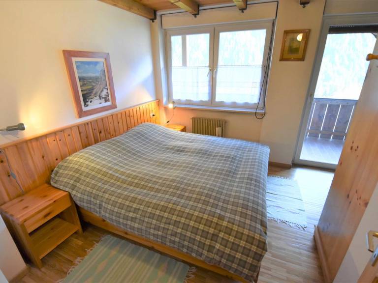 Family-oriented holiday apartment with patio | Mountain view | Pets are welcome — photo 3