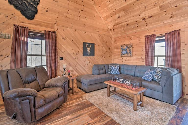 Quiet & Secluded Berea Cabin on 70-Acre Farm! — photo 4