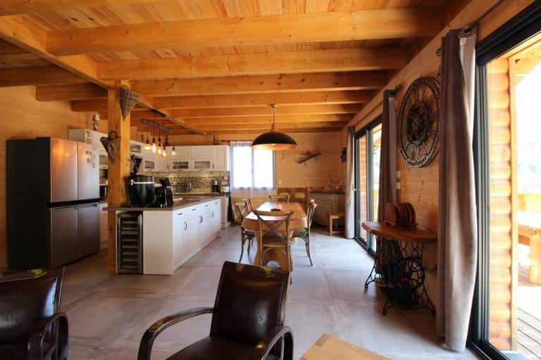 Chalet with grill & terrace | Mountain view — photo 5