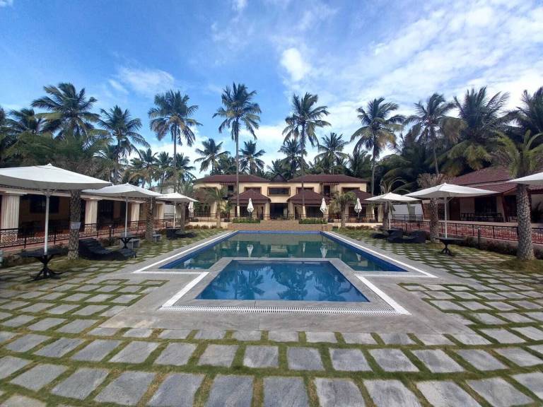 Resort  Pollachi