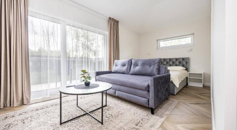 Holiday apartment with garden in Palanga