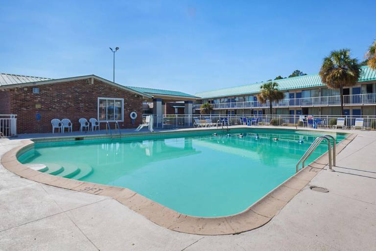 Motel 6 Tifton, GA in Tifton, GA