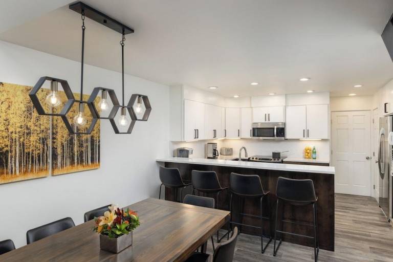 Enzian - CoralTree Residence Collection — photo 4