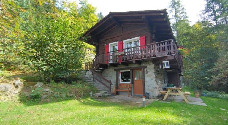 Beautiful chalet | Pet-friendly in Martigny