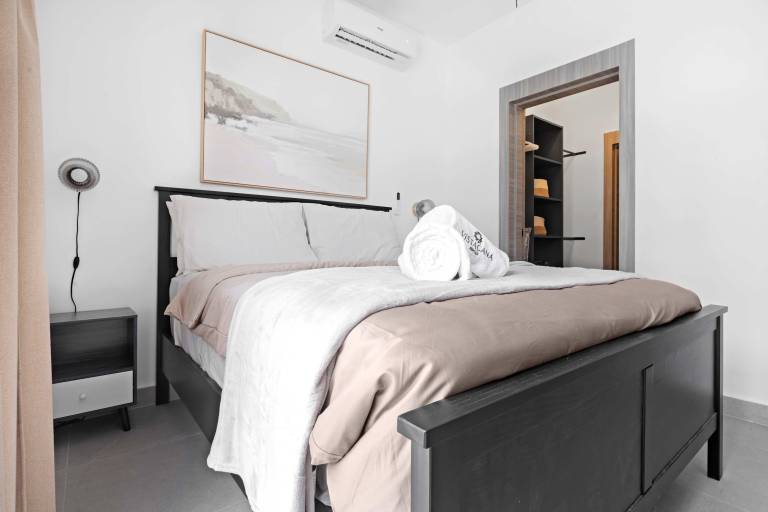 Children-friendly house with terrace, garden & pool | Lake view | Pets are welcome — photo 3