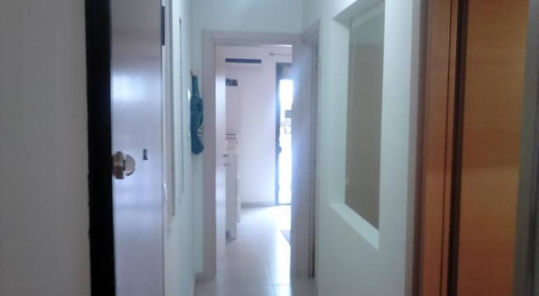 Luxury apartment by the beach — photo 4