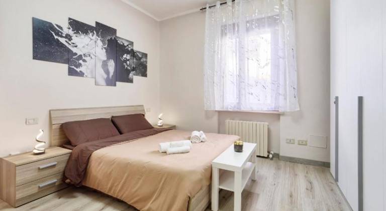 Apartment with 1 room for 4 persons in Cremona