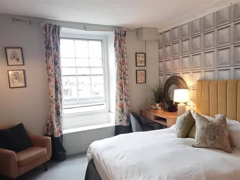 Bed and breakfast  Bourton-on-the-Water
