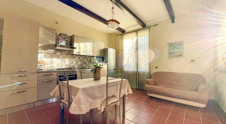 Rental apartment with 2 rooms for 4 persons — photo 3
