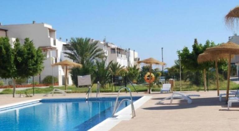 Holiday apartment with private pool, garden & terrace | Next to the beach | Pet-friendly — photo 2