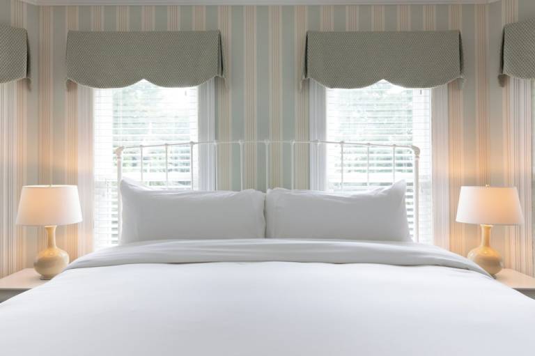 Bed and breakfast  Oregon Township