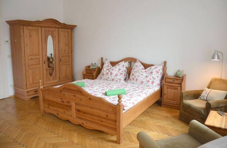 41m2 optimal f Miete bis max 6 Mon direkt bei U6