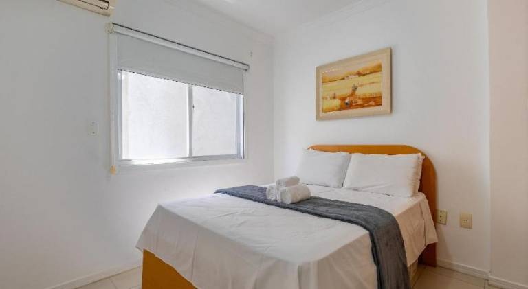 Pleasant holiday apartment with BBQ | Next to the beach | Pets are welcome in Itapema