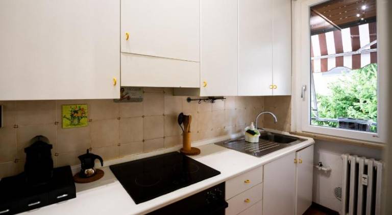 Apartment with 2 rooms for 4 persons — photo 3