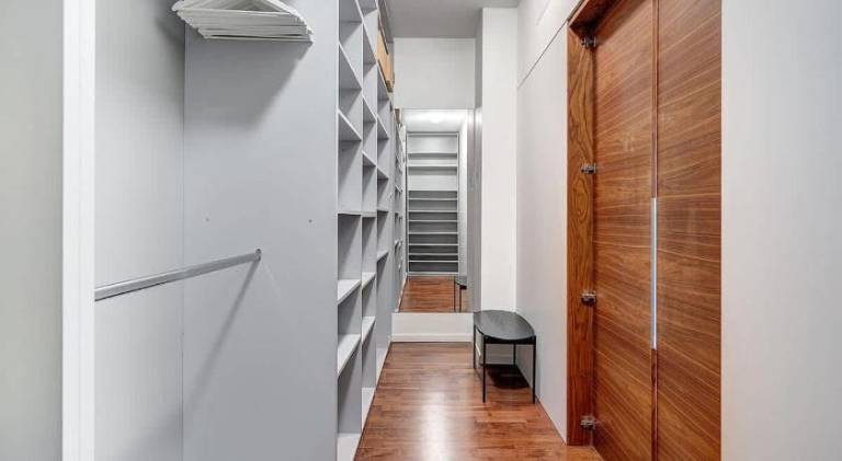 Domillion 2bdr Bright&Central apt PA227 — photo 4