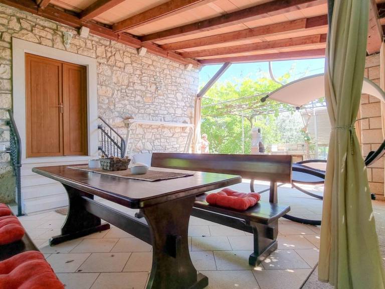 House with BBQ & terrace — photo 2