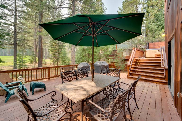 Truckee Home w/ Private Hot Tub on a Golf Course in Truckee, CA