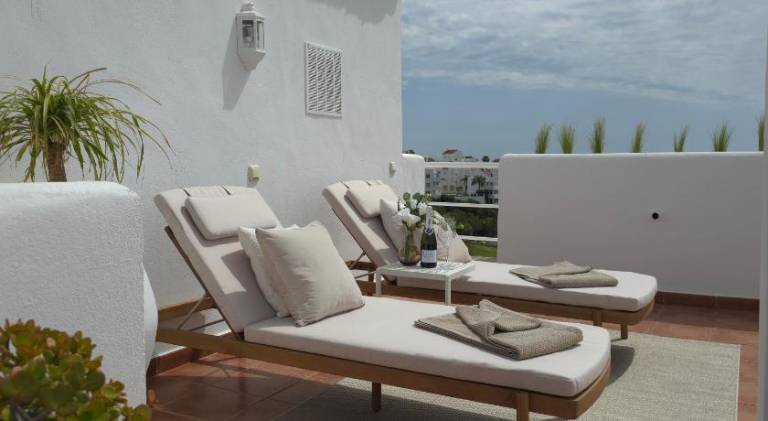 Rental apartment with pool — photo 3