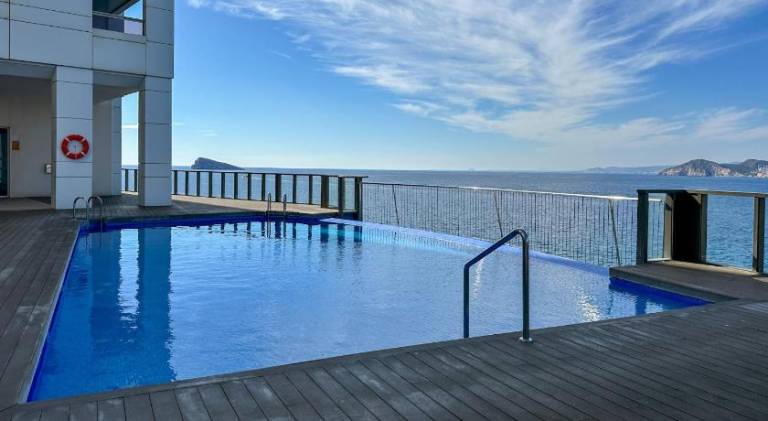 Apartment with private pool, sauna & terrace — photo 2