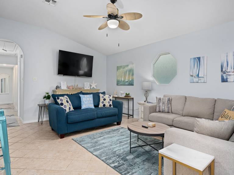 Sandy Pants Beach House — photo 4