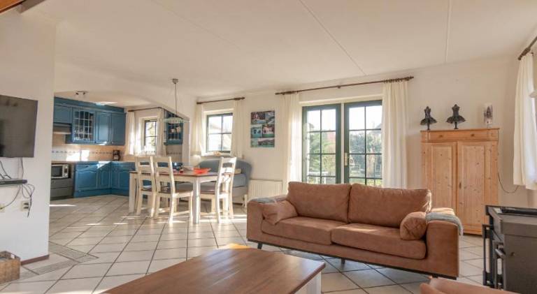 Villa with 2 rooms for 4 persons — photo 2