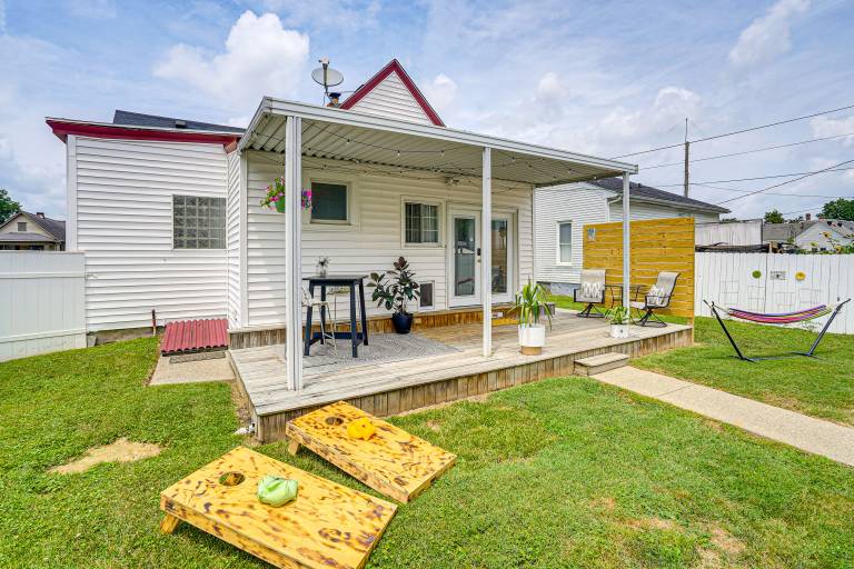 Dog-Friendly Home w/ Yard, 6 Mi to Louisville! — photo 2
