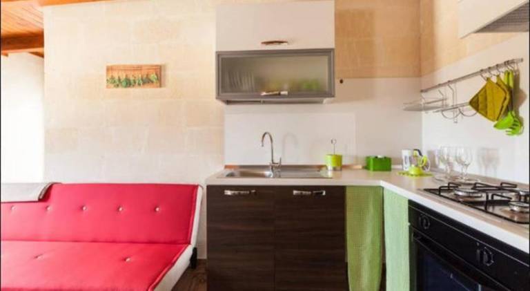 Apartment with BBQ, garden & pool | Pets are welcome — photo 4