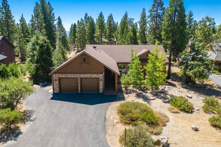 Cabin Shaver Lake