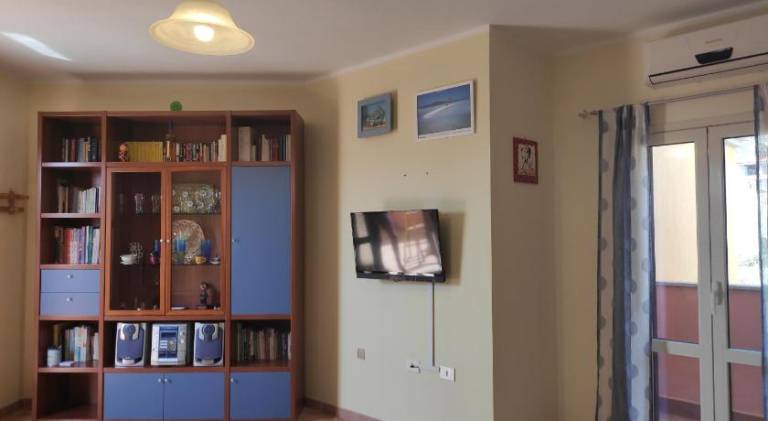 Holiday apartment with 2 rooms for 4 persons — photo 3