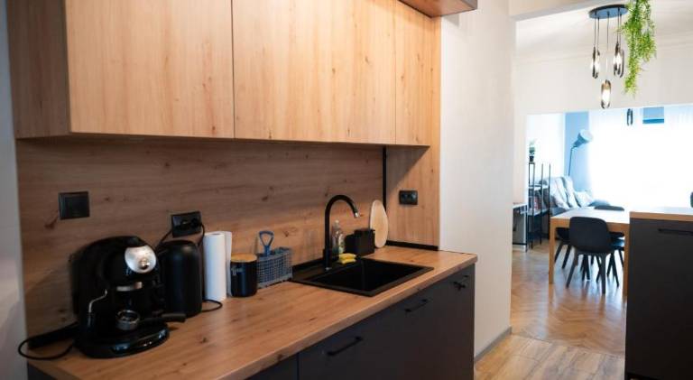 Perfect Long-term Stay Stylish and Spacious Top Center Next to Vitosha Blvd — photo 5