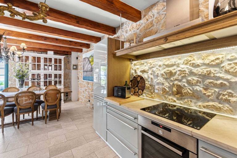 Villa with sauna, grill & pool | Mountain view — photo 5